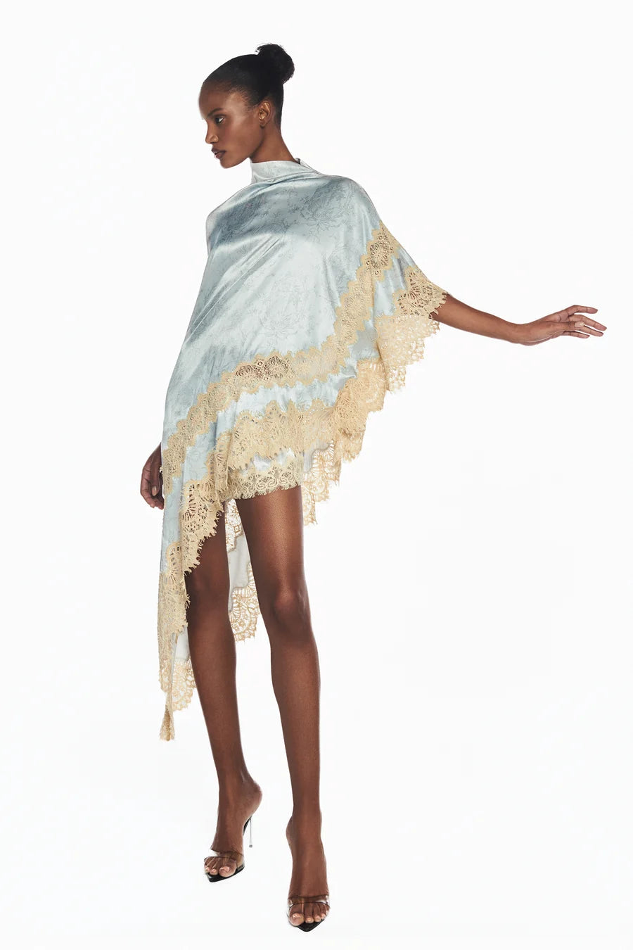 BLUSA KAFTAN ASSIMETRICA CETIM LACO AZUL RENDA BEGE-3